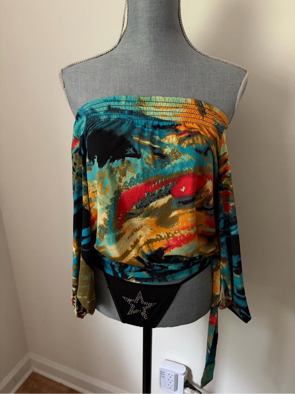 Y2K Off-Shoulder Multi-Color Abstract Print Bubble Top
